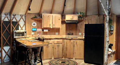 Gorgeous Yurt in the Adirondacks for a Unique Glamping Getaway near Minerva, New York - Minerva, New York - glamping.directory