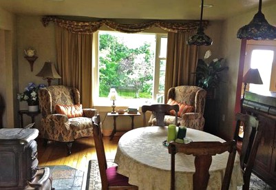 Delightful Cottage Rental with Stunning Harbor Views in Cutler, Maine - Cutler, Maine - glamping.directory