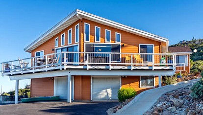Amazing Cabin Rental near Lake Cuyamaca for a Weekend Getaway in California - glamping.directory
