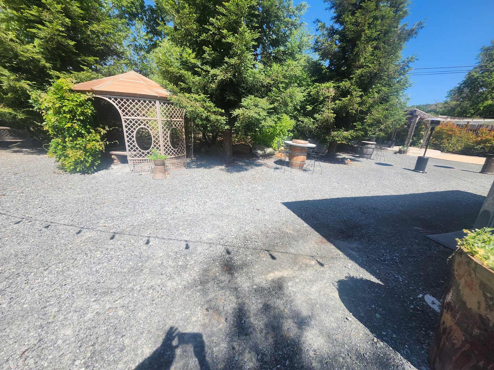 Mt. Vernon Winery - Auburn, California - glamping.directory