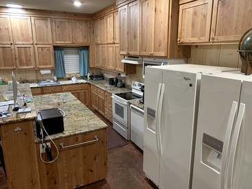 Lodge for Adventure Glamping for Families or Large Groups on Lake Godstone, Texas - Graford, Texas - glamping.directory