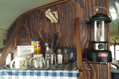 Rustic Caravan Getaway on a Creek in the Klamath National Forest of California - Klamath River, California - glamping.directory