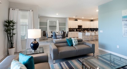 Superb Family Vacation Rental with Pool and Game Room near Disney World in Kissimmee, Florida - Reunion, Florida - glamping.directory