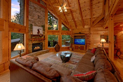 Enormous and Luxurious Cabin Rental for Amazing Getaways near the Great Smoky Mountains, Tennessee - Gatlinburg, Tennessee - glamping.directory