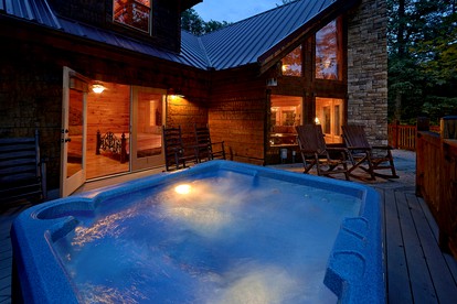Enormous and Luxurious Cabin Rental for Amazing Getaways near the Great Smoky Mountains, Tennessee - Gatlinburg, Tennessee - glamping.directory