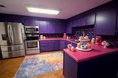 Ultimate Girls’ Getaway House with Hot Tub, Movie Room & Margarita Machine in Lone Star, Texas - Lone Star, Texas - glamping.directory