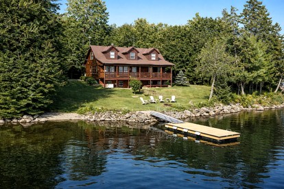 Ultimate Four-Season Escape with Scenic Porch Views in Rockwood, Maine - glamping.directory
