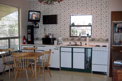 Rustic Cottage Rental with a Shared Pool near Kerrville, Texas - Ingram, Texas - glamping.directory