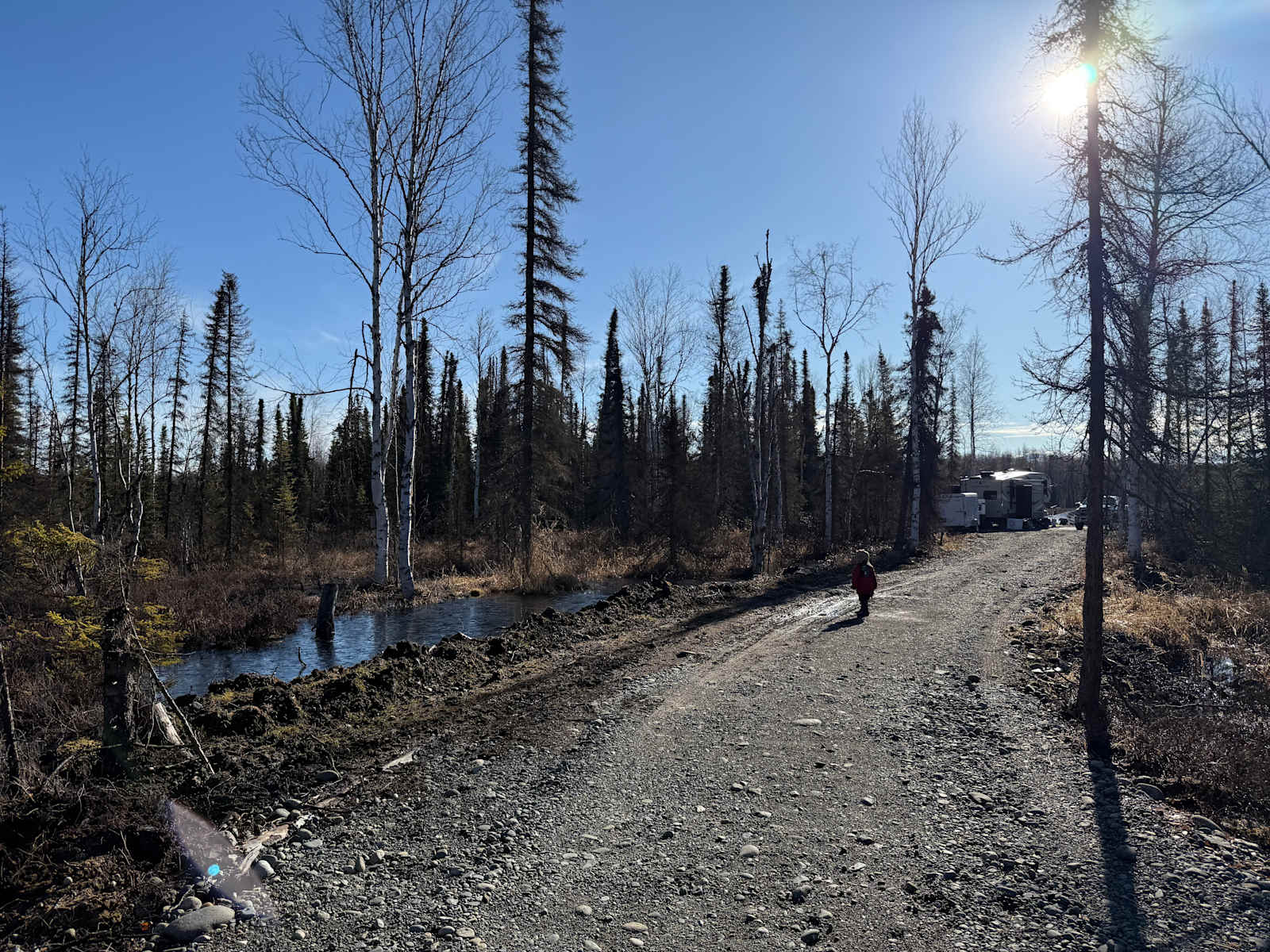 Hidden Creek Retreat - 28 Acres - Talkeetna, Alaska - glamping.directory