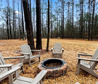 Cozy Tiny House for Glamping in Alabama - Notasulga, Alabama - glamping.directory