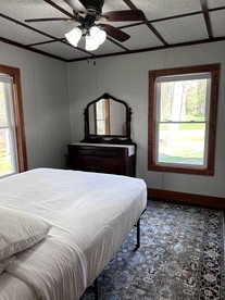 Spacious Modern Cabin with a Fire Pit near Apostle Islands in Wisconsin - Ashland, Wisconsin - glamping.directory