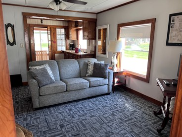 Spacious Modern Cabin with a Fire Pit near Apostle Islands in Wisconsin - Ashland, Wisconsin - glamping.directory