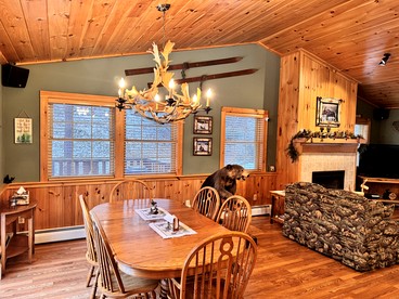 Cozy Spacious Cabin with Game Room and Fire Pit for a Wonderful Escape Surrounded by Nature in Old Forge, New York - Old Forge, New York - glamping.directory