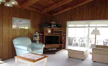 Pet-Friendly Vacation Rental close to the Beach in Dare County, North Carolina - Hatteras, North Carolina - glamping.directory