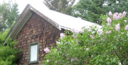 Charming Cottage Rental on a Working Farm near Anchor Point, Alaska - glamping.directory