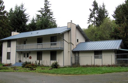 Cozy Bed and Breakfast Accommodation near the Coast in Port Angeles, Washington - Port Angeles, Washington - glamping.directory