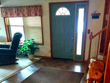 Pet-Friendly Riverside Cabin Rental in Au Train, Michigan - Au Train, Michigan - glamping.directory
