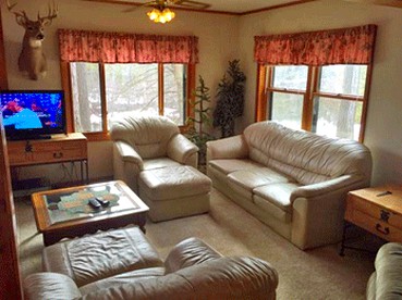 Pet-Friendly Riverside Cabin Rental in Au Train, Michigan - Au Train, Michigan - glamping.directory