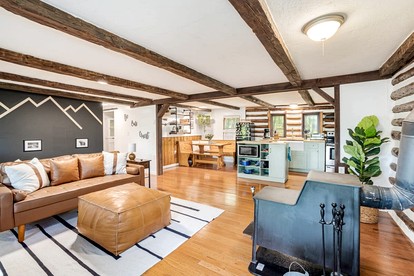 Modernized Log Cabin with Hot Tub, Fire Pit and Amazing Views Just Minutes from the Cacapon Mountains in Berkeley Springs, WV - Berkeley Springs , West Virginia - glamping.directory