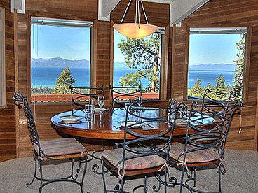 Spectacular Vacation Rental with Steam Room in Lake Tahoe, California - South Lake Tahoe, California - glamping.directory