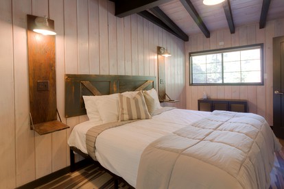 Pet Friendly Cozy Secluded Cabin in Sedona, Arizona - Sedona, Arizona - glamping.directory