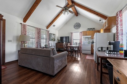 Secluded Pet Friendly Cabin in Fredericksburg, Texas - Fredericksburg, Texas - glamping.directory