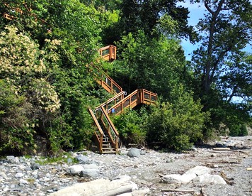 Cozy Cottage Perfect for a Couples' Getaway in Point Roberts, Washington - Point Roberts, Washington - glamping.directory