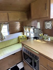 Fantastic Safari Tent Ideal for Outdoor Activities in Gatlinburg, Tennesse - Gatlinburg, Tennessee - glamping.directory