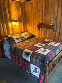 Rustic Cabin Rental with Excellent Hiking Trail Access near Augusta, Maine - Pleasant Ridge Plantation, Maine - glamping.directory