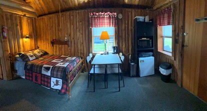 Rustic Cabin Rental with Excellent Hiking Trail Access near Augusta, Maine - Pleasant Ridge Plantation, Maine - glamping.directory