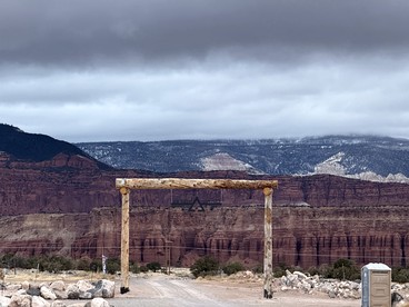Beautiful A-Frame Cabin Nestled Between Boulder and Thousand Lake Mountains in Utah - Teasdale, Utah - glamping.directory