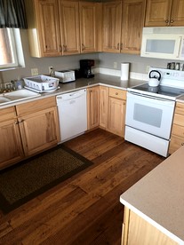 Scenic Vacation Cabin with 360° Mountain Views near Yellowstone National Park in Madison River Valley, Montana - Cameron, Montana - glamping.directory
