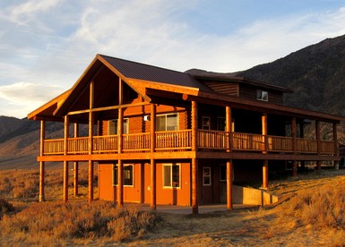 Scenic Vacation Cabin with 360° Mountain Views near Yellowstone National Park in Madison River Valley, Montana - glamping.directory