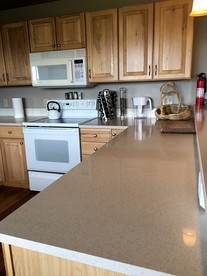 Scenic Vacation Cabin with 360° Mountain Views near Yellowstone National Park in Madison River Valley, Montana - Cameron, Montana - glamping.directory