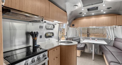 Peaceful Lakeside Covered Airstream with Firepit & Kayaks Near Centre, AL - Centre, Alabama - glamping.directory
