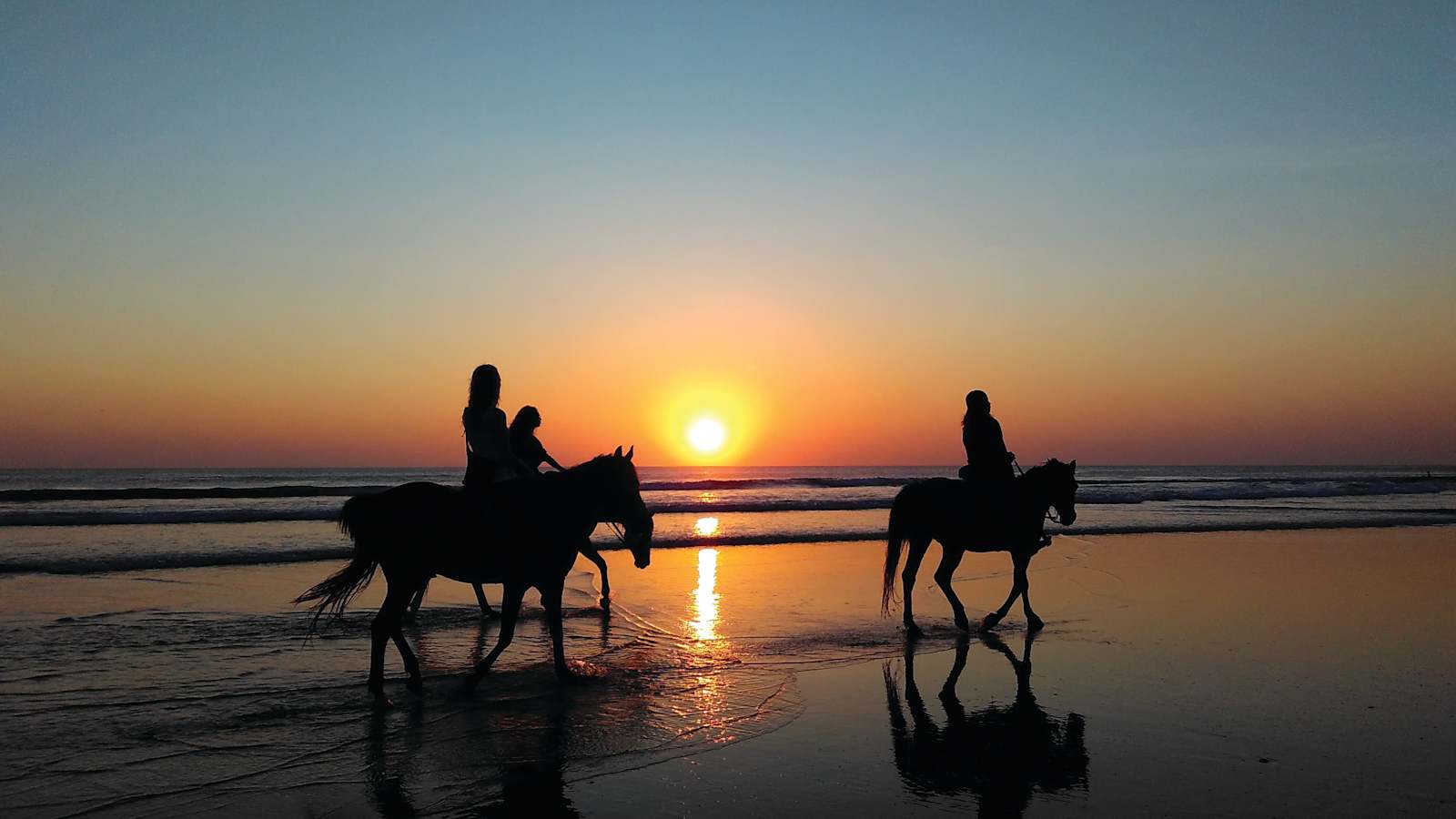 D&J Stables - glamping.directory