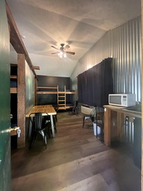 Rustic Cabin Perfect for Small Groups with Picnic Space in Indiana - Nashville, Indiana - glamping.directory