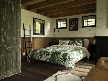 Romantic Tree House near Chattanooga in the North Georgia Woodlands - Flintstone, Georgia - glamping.directory