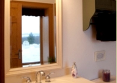 Elegant Suite for Couples near Lake Wisconsin in Baraboo, Wisconsin - Baraboo, Wisconsin - glamping.directory