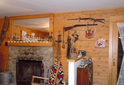 Log Cabin Rental with a Fireplace near Jay Peak Ski Resort in Vermont - Westfield, Vermont - glamping.directory