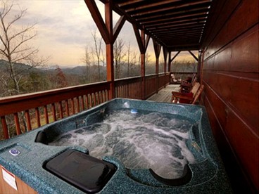 Spacious Cabin in Sevierville, for Relaxing Tennessee Getaways with the Family - Sevierville, Tennessee - glamping.directory