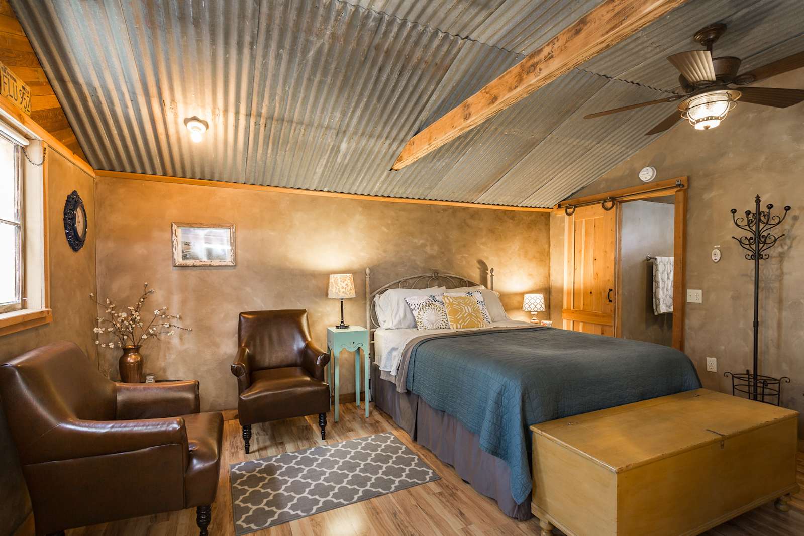 Wine Country Glamping - Paso Robles, California - glamping.directory