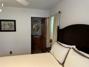 Charming Bed and Breakfast Accommodation near Lake Geneva, Wisconsin - Elkhorn, Wisconsin - glamping.directory