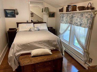Charming Bed and Breakfast Accommodation near Lake Geneva, Wisconsin - Elkhorn, Wisconsin - glamping.directory