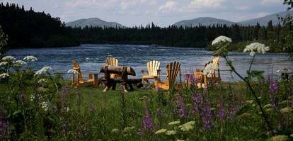 Cozy Fishing Cabin for Two near the Katmai National Park, Alaska - Dillingham, Alaska - glamping.directory