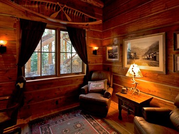 Rustic Scenic Cabin Rental near Telluride in Mountain Village, Colorado - Mountain Village, Colorado - glamping.directory