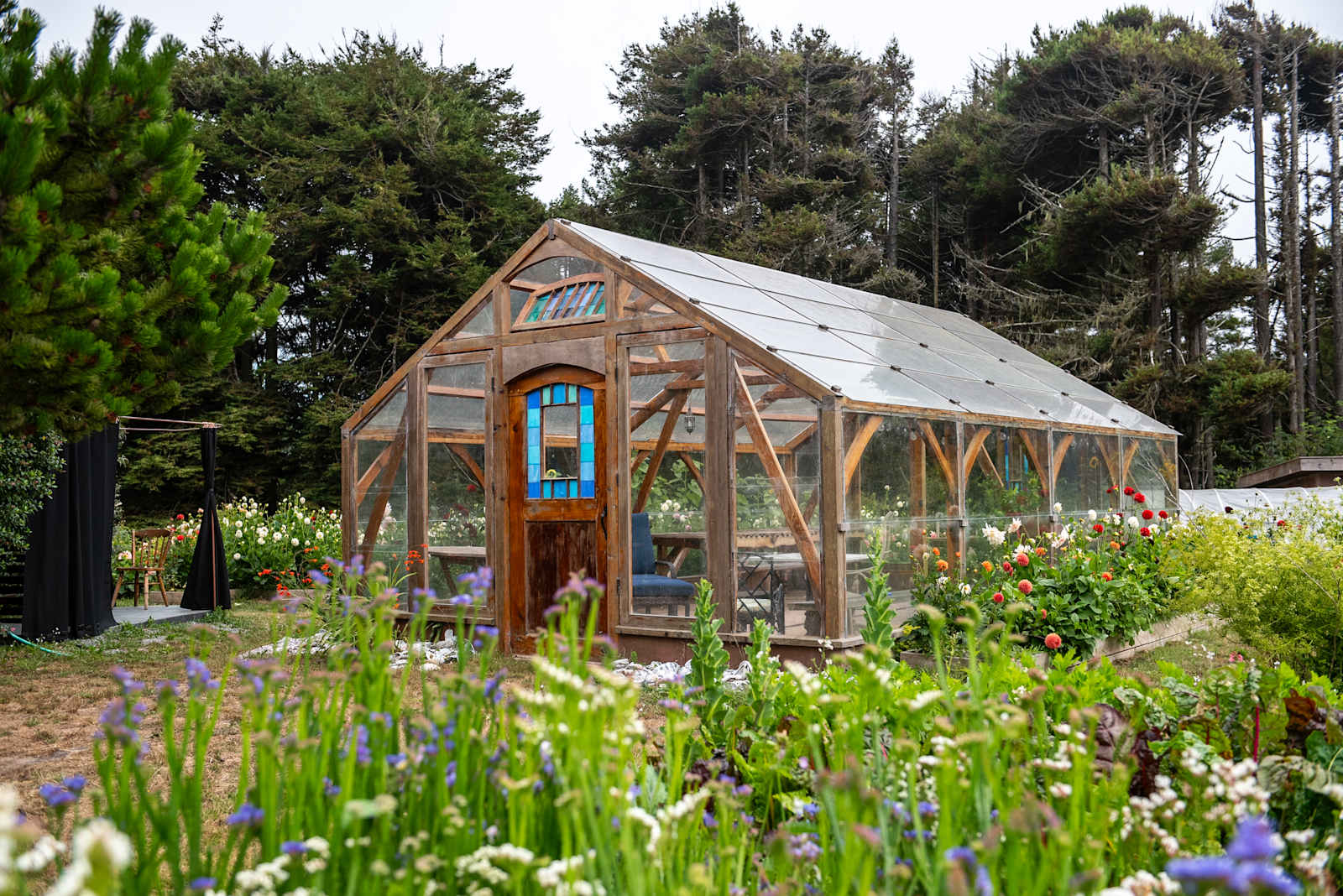 Good Things Farm Yurt, flower farm - Fort Bragg, California - glamping.directory