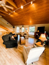 Delightful Top Cabin with Amazing Views from the Deck in Louisiana - Cypremort Point, Louisiana - glamping.directory