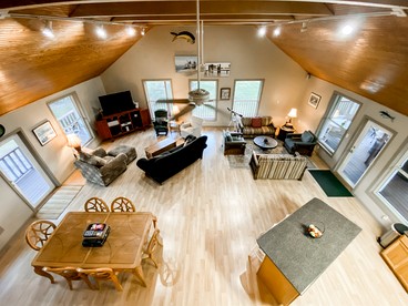 Delightful Top Cabin with Amazing Views from the Deck in Louisiana - Cypremort Point, Louisiana - glamping.directory