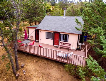 Secluded Cabin in Julian for a Pet-Friendly Weekend Getaway in California - glamping.directory